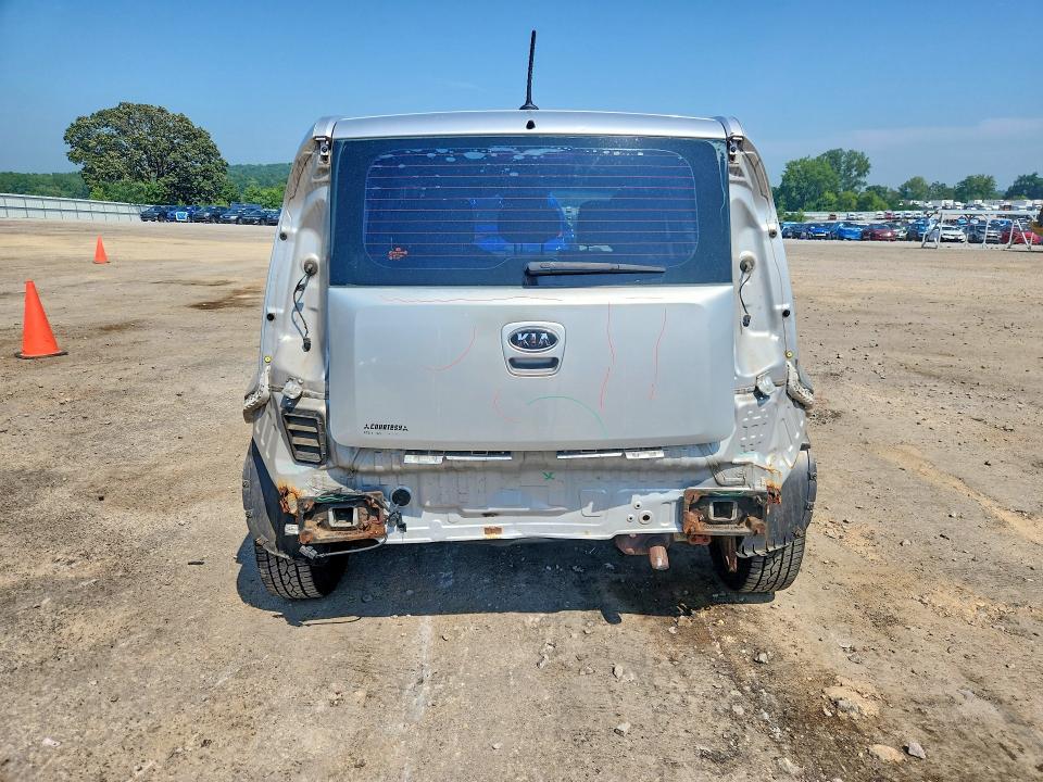 2011 Kia Soul VIN KNDJT2A17B7308002 COPART salvage auction — UNDERCARRIAGE, WI - JUNKED VEHICLE BILL OF SALE, sold $175 on 2026-07-28 (photo 6)