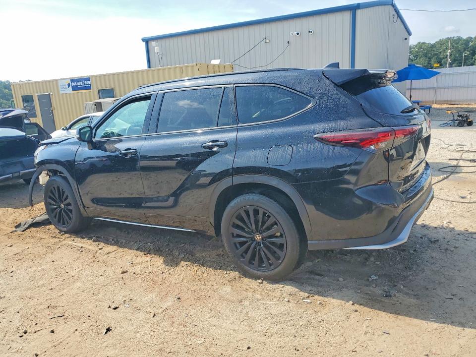 2024 Toyota Highlander VIN 5TDKDRAH2RS531183 COPART salvage auction — FRONT END, NY - CERTIFICATE OF TITLE, sold $18,100 on 2026-07-20 (photo 2)