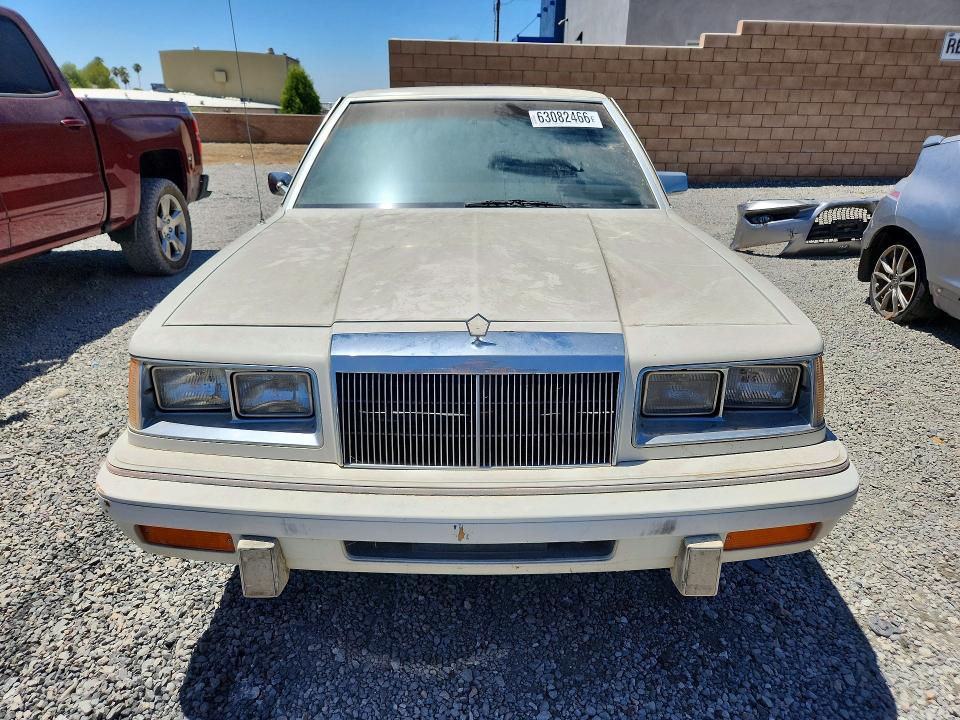 1987 Chrysler Lebaron VIN 1C3BC56D7HF168495 COPART salvage auction — MINOR DENT/SCRATCHES, CA - DIS/DLR/EXP ONLY CLEAN TITLE, sold $200 on 2026-08-19 (photo 5)