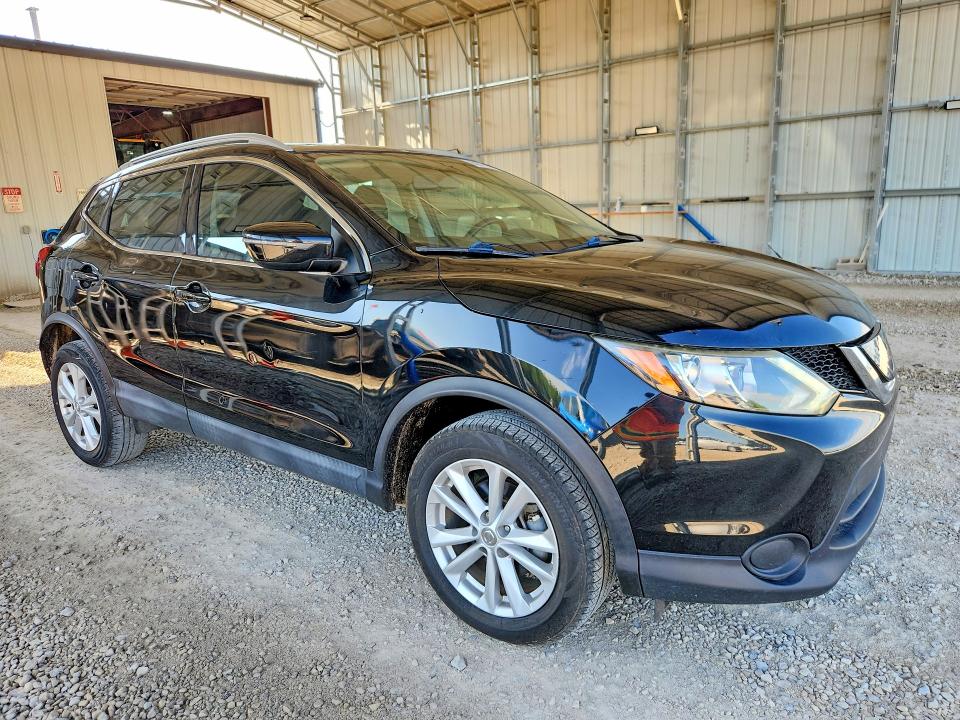 2018 Nissan VIN JN1BJ1CP8JW164814 COPART salvage auction — HAIL, Mo - Certificate Of Title, sold $4,000 on 2026-07-08 (photo 4)