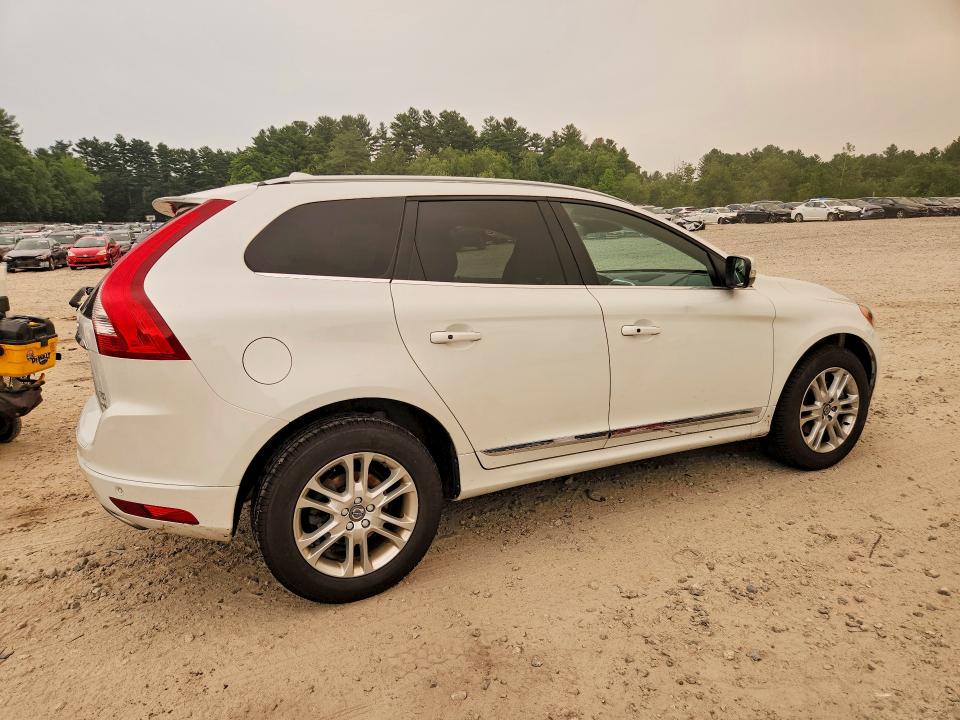 2016 Volvo Xc60 VIN YV4612RM5G2868029 COPART salvage auction — MECHANICAL, Ma - Certificate Of Title, sold $2,100 on 2026-07-23 (photo 3)