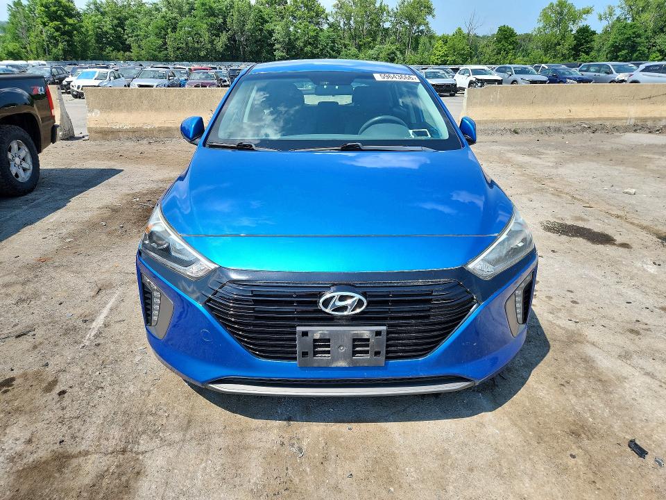 2017 Hyundai Ioniq VIN KMHC75LC0HU049985 COPART salvage auction — MINOR DENT/SCRATCHES, Ny - Certificate Of Title, sold $825 on 2026-07-30 (photo 5)