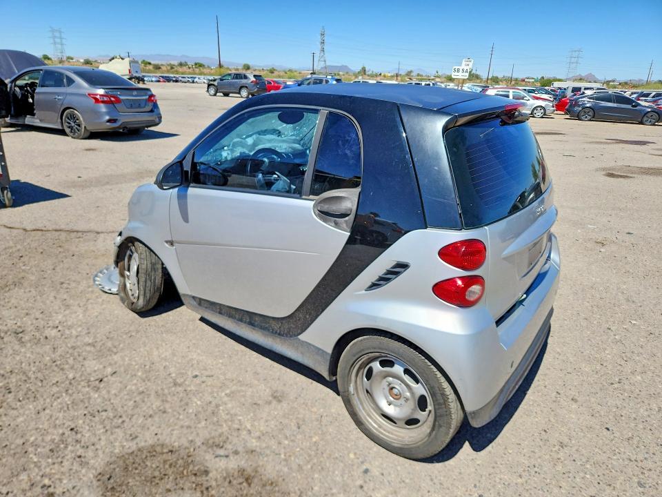 2015 Smart VIN WMEEJ3BA9FK795641 COPART salvage auction — FRONT END, AZ - CERT OF TITLE - SALVAGE, sold $225 on 2026-08-21 (photo 2)