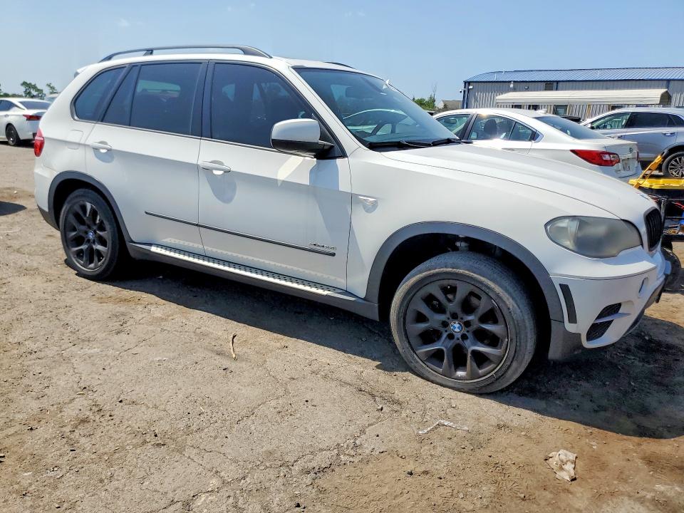 2011 BMW X5 VIN 5UXZV4C56BLL58081 COPART salvage auction — MECHANICAL, Pa - Cert Of Title, sold $400 on 2026-07-14 (photo 4)
