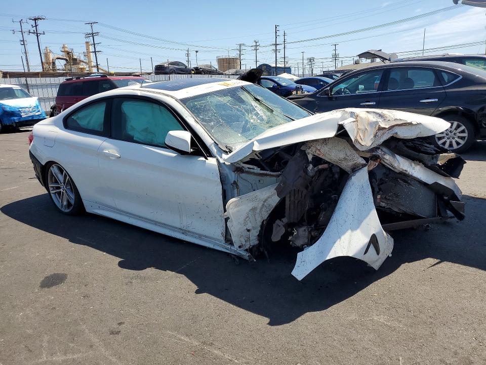 2018 BMW 4er VIN WBA4W7C55JAB87943 COPART salvage auction — ROLLOVER, Ca - Salvage Certificate, sold $550 on 2026-08-10 (photo 4)