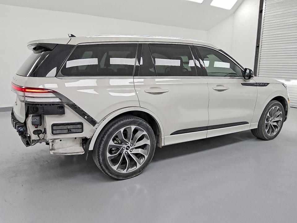2023 Lincoln Aviator VIN 5LMYJ8XY1PNL01747 COPART salvage auction — REAR END, TX - CERTIFICATE OF TITLE, sold $29,250 on 2026-07-16 (photo 3)