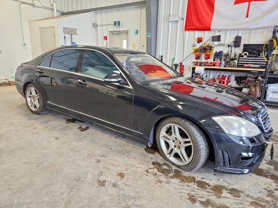 2009 Mercedes-benz S-klasse VIN WDDNG86X29A284720 COPART salvage auction — WATER/FLOOD, On - Permit No Brand - Unfit, sold $250 on 2026-08-11 (photo 4)