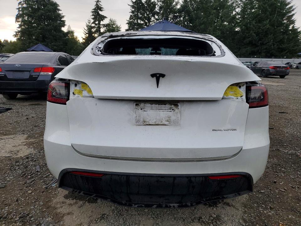 2023 Tesla Model y VIN 7SAYGDEEXPF682572 COPART salvage auction — REAR END, Salvage Title, sold $2,600 on 2026-07-21 (photo 6)