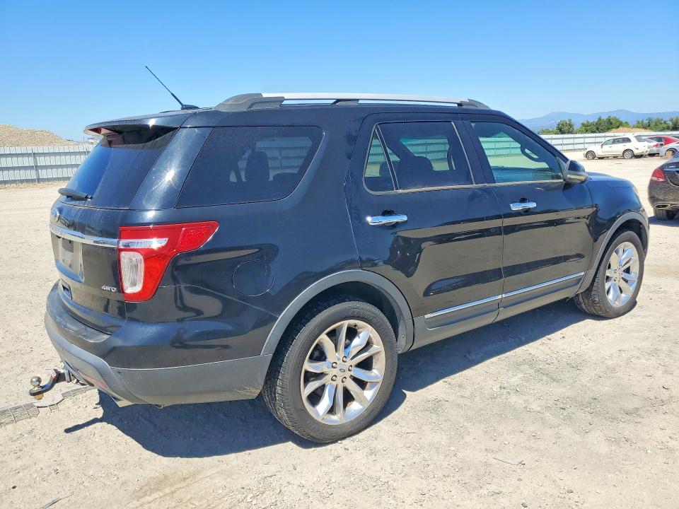 2012 Ford Explorer VIN 1FMHK8F83CGA28360 COPART salvage auction — MINOR DENT/SCRATCHES, Nv - Dis/Dlr/Exp Only Clean Title, sold $1,250 on 2026-07-24 (photo 3)