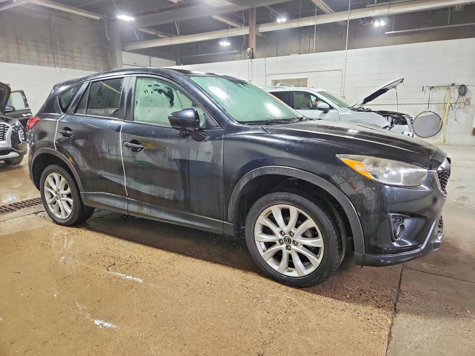 2013 Mazda Cx-5 VIN JM3KE4DE0D0105285 COPART salvage auction — MINOR DENT/SCRATCHES, Mn - Non Public Clean Title, sold $250 on 2026-07-21 (photo 4)