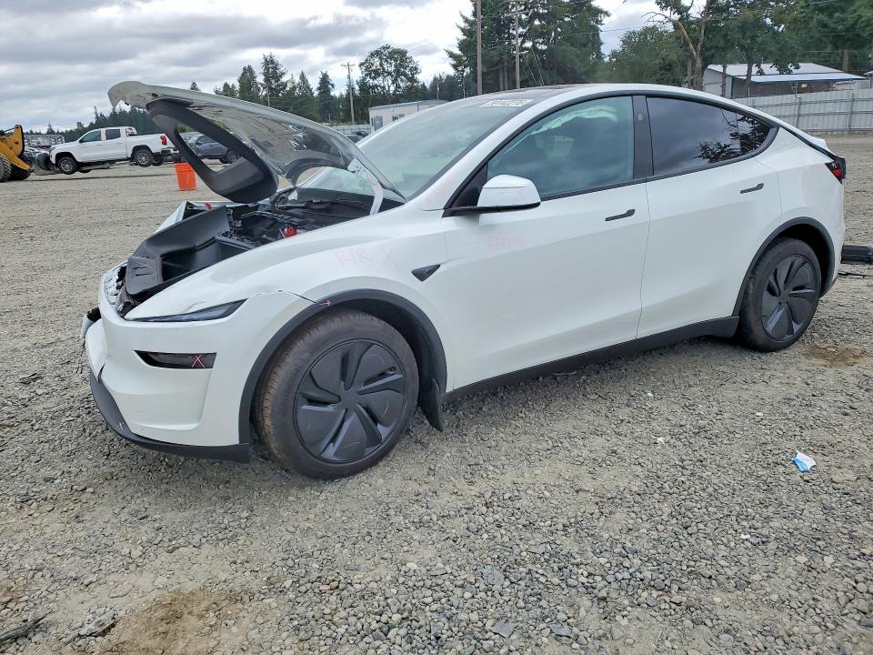 2026 Tesla Model y VIN 7SAYGDEE4TF632468 — COPART salvage auction photo