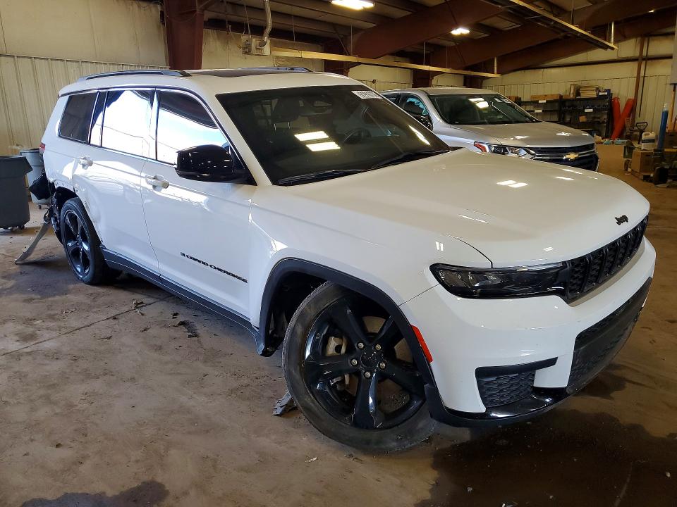 2021 Jeep Cherokee VIN 1C4RJKAG3M8156682 COPART salvage auction — REAR END, MI - CERT OF TITLE-SALVAGE VEHICLE, sold $12,600 on 2026-10-02 (photo 4)