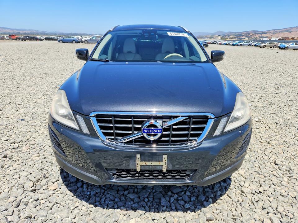 2011 Volvo Xc60 VIN YV4940DZ1B2210101 COPART salvage auction — REAR END, Ca - Salvage Certificate, sold $550 on 2026-08-20 (photo 5)