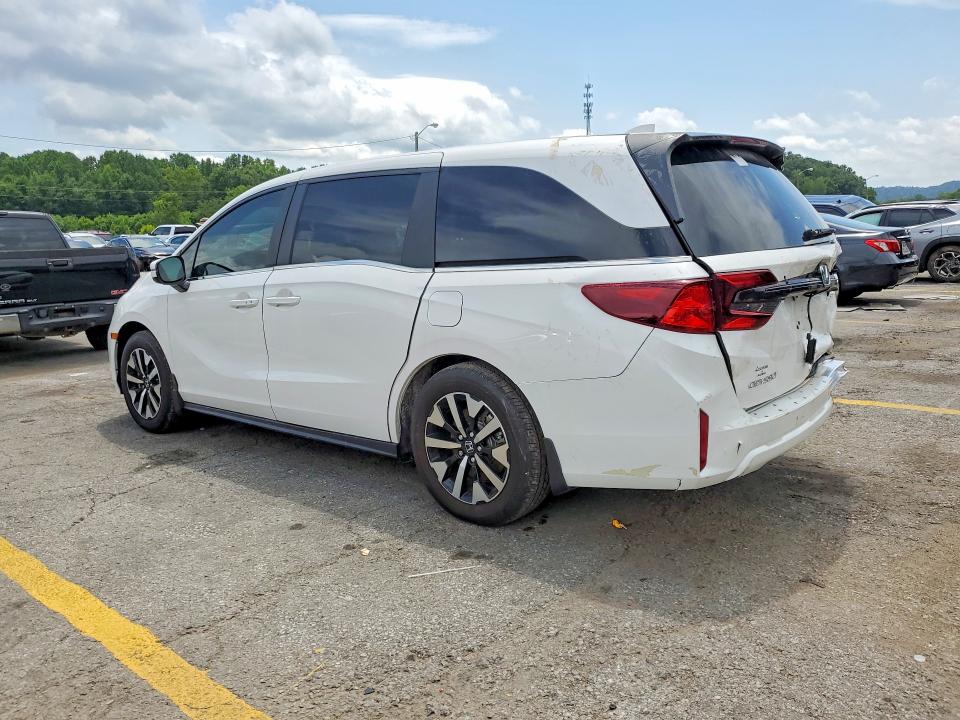 2026 Honda Odyssey VIN 5FNRL6H65TB007249 COPART salvage auction — REAR END, KY - CERT OF TITLE-SALVAGE, sold $14,000 on 2026-07-30 (photo 2)
