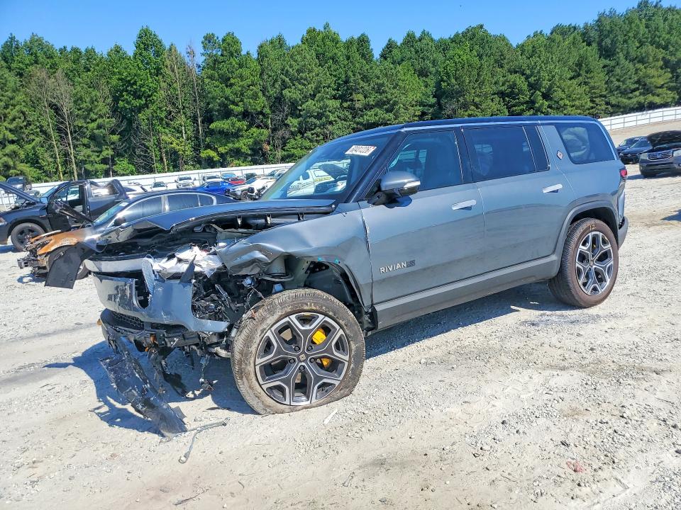 2023 Rivian R1s VIN 7PDSGABL3PN020878 — COPART salvage auction photo