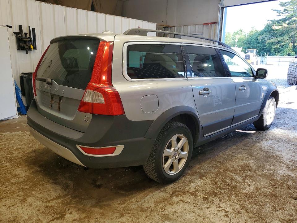 2010 Volvo Xc70 VIN YV4960BZ7A1078236 COPART salvage auction — MINOR DENT/SCRATCHES, Me - Certificate Of Title, sold $325 on 2026-07-30 (photo 3)