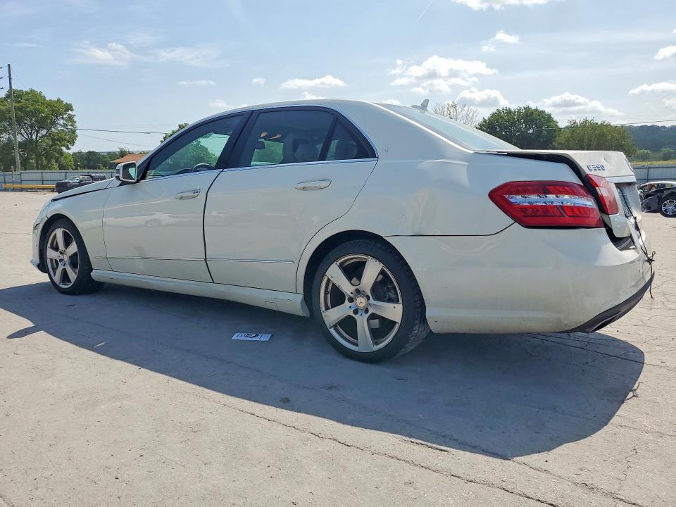 2011 Mercedes-benz E-klasse VIN WDDHF5GB1BA515792 COPART salvage auction — WATER/FLOOD, TN - SALVAGE CERTIFICATE, sold $1,500 on 2026-08-03 (photo 2)