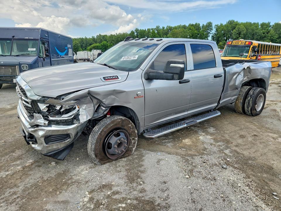 2024 Ram 3500 VIN 3C63RRGL5RG358671 — COPART salvage auction photo