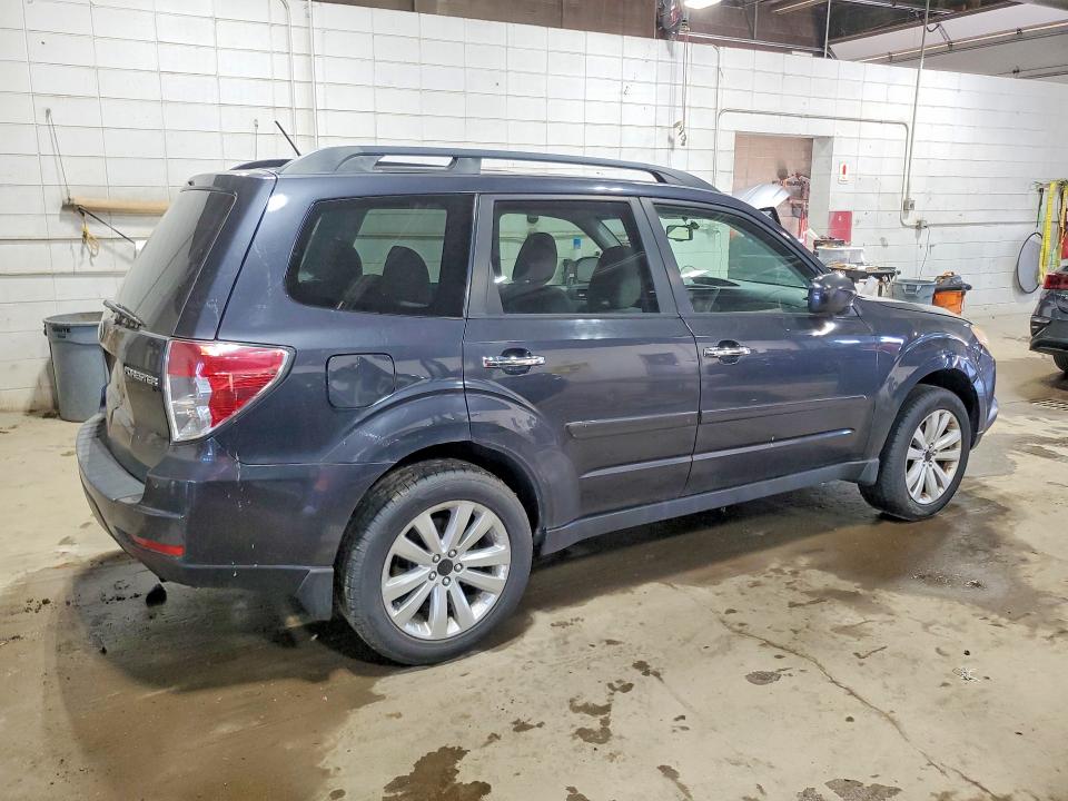 2011 Subaru Forester VIN JF2SHBDC8BH751371 COPART salvage auction — FRONT END, MN - CERTIFICATE OF TITLE, sold $500 on 2026-07-28 (photo 3)