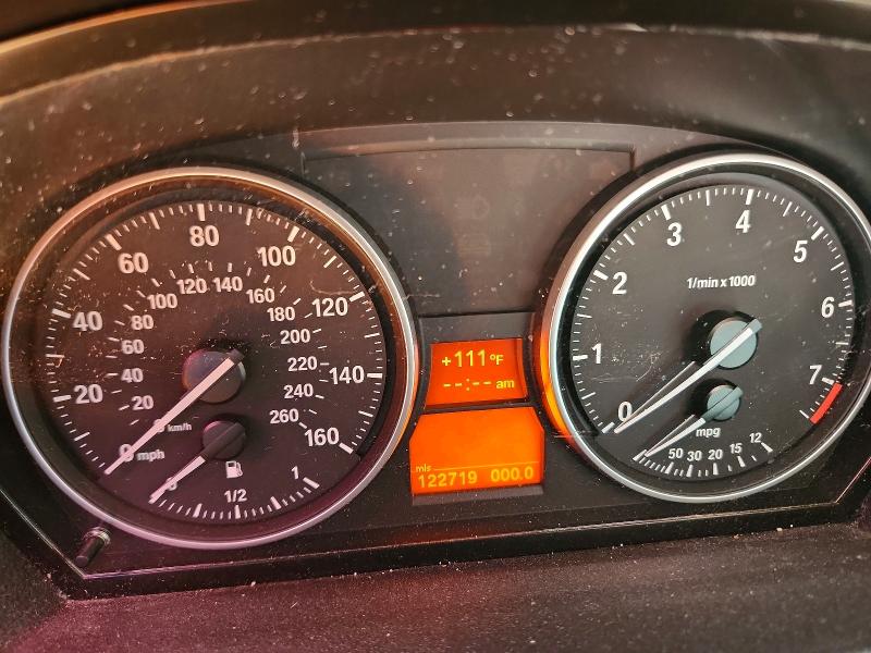 2008 BMW 3 series VIN WBAVC73508KP37113 COPART salvage auction — MINOR DENT/SCRATCHES, AZ - CERTIFICATE OF TITLE (P), sold $500 on 2026-07-22 (photo 9)