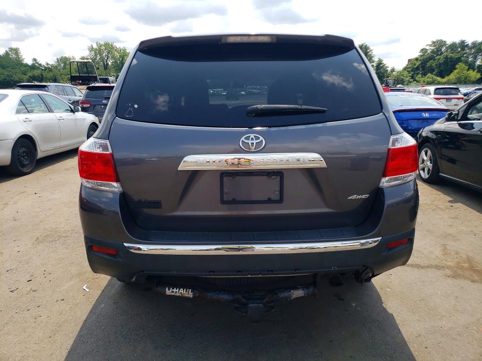 2013 Toyota Highlander VIN 5TDBK3EH1DS178814 COPART salvage auction — FRONT END, Ct - Certificate Of Title, sold $2,950 on 2026-07-31 (photo 6)