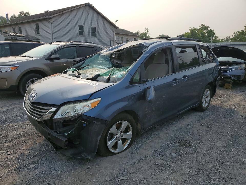 2013 Toyota Sienna VIN 5TDKK3DC9DS404992 COPART salvage auction — ALL OVER, PA - CERTIFICATE OF SALVAGE, sold $575 on 2026-07-23 (photo 1)
