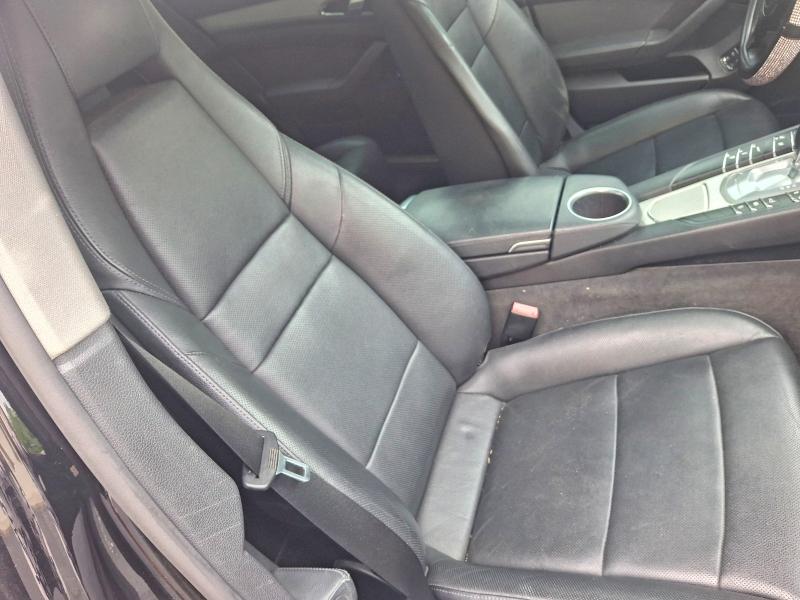 2010 Porsche Panamera VIN WP0AB2A75AL063293 COPART salvage auction — NORMAL WEAR, Mo - Dealer Only Salvage Title (P), sold $850 on 2026-08-04 (photo 5)
