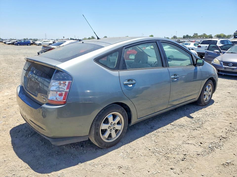2005 Toyota Prius VIN JTDKB20U253094745 COPART salvage auction — VANDALISM, CA - SALVAGE CERTIFICATE, sold $500 on 2026-07-16 (photo 3)