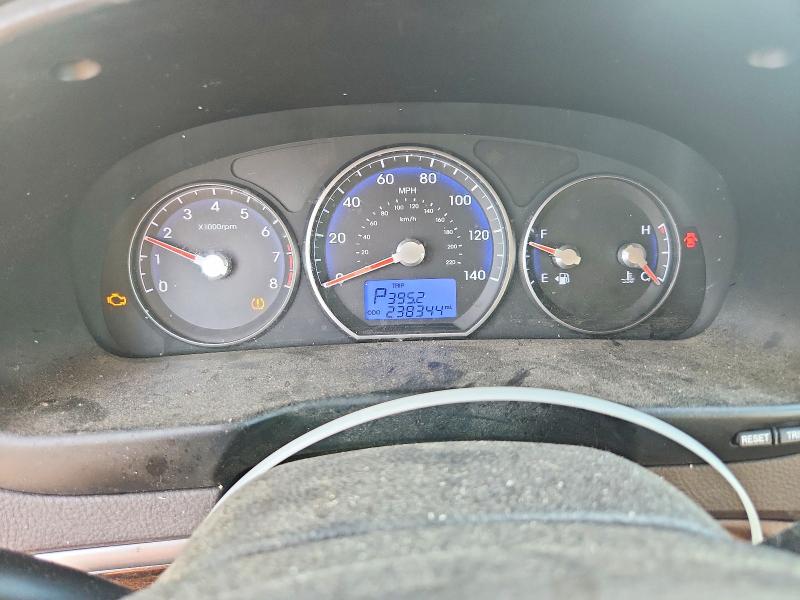 2012 Hyundai Santa fe VIN 5XYZHDAG5CG135976 COPART salvage auction — MECHANICAL, PA - CERT OF TITLE, sold $650 on 2026-07-14 (photo 9)