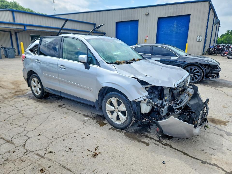 2014 Subaru Forester VIN JF2SJAHC0EH404470 COPART salvage auction — ROOF, Pa - Certificate Of Salvage, sold $100 on 2026-07-23 (photo 4)