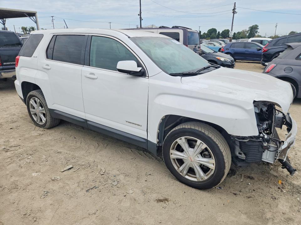 2017 Gmc Terrain VIN 2GKALMEK8H6264703 COPART salvage auction — FRONT END, Ca - Dis/Dlr/Exp Only Clean Title, sold $375 on 2026-07-27 (photo 4)