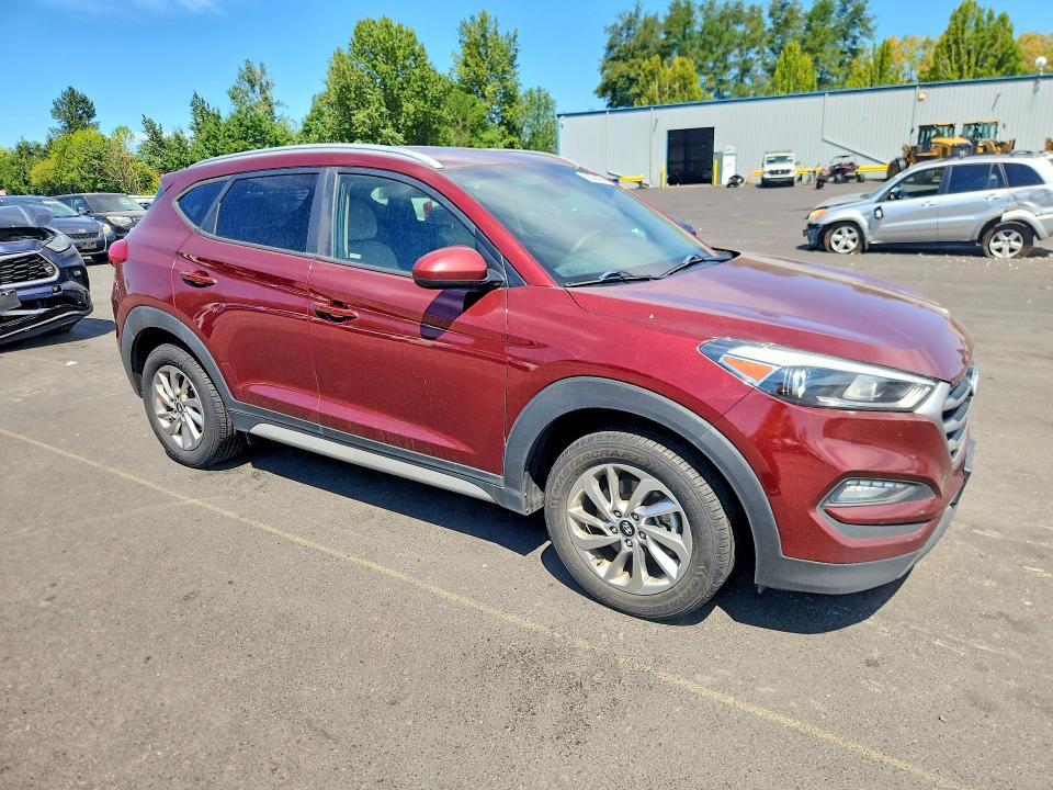 2018 Hyundai Tucson VIN KM8J3CA42JU662439 COPART salvage auction — ENGINE BURN, OR - SALVAGE TITLE CERTIFICATE, sold $1,200 on 2026-09-02 (photo 4)
