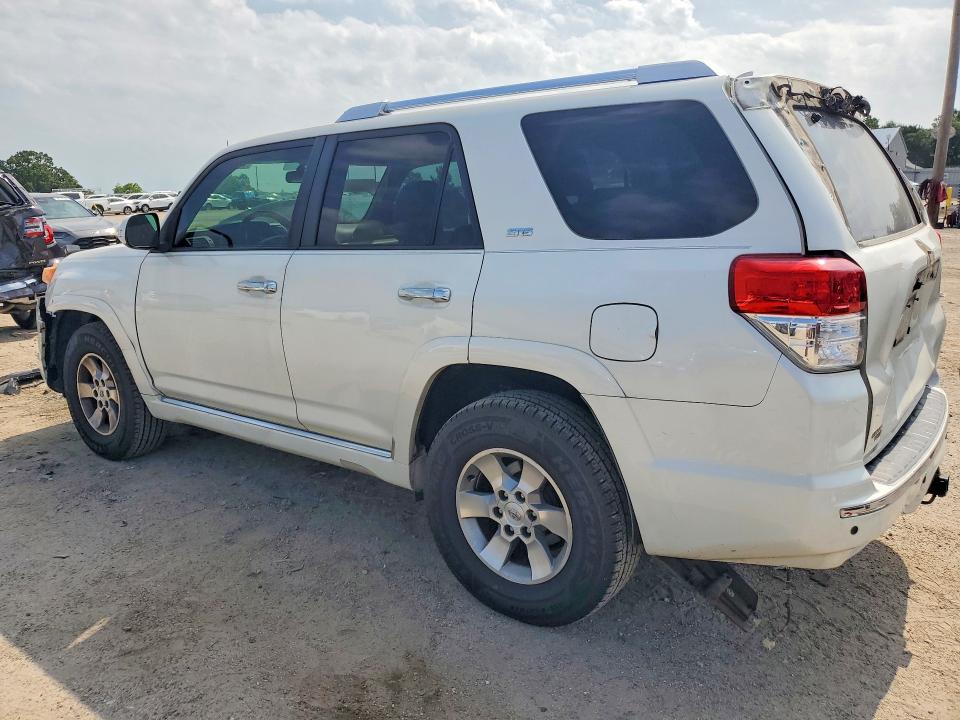 2011 Toyota 4runner VIN JTEZU5JR6B5029977 COPART salvage auction — REAR END, Fl - Cert Of Title Slvg Rebuildable, sold $1,600 on 2026-07-30 (photo 2)