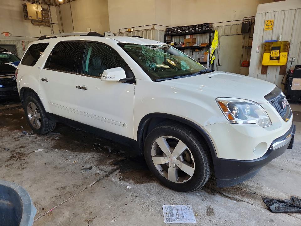 2010 Gmc Acadia VIN 1GKLVMED4AJ130266 COPART salvage auction — ROOF, Mo - Salvage Certificate Of Title, sold $70 on 2026-08-25 (photo 4)