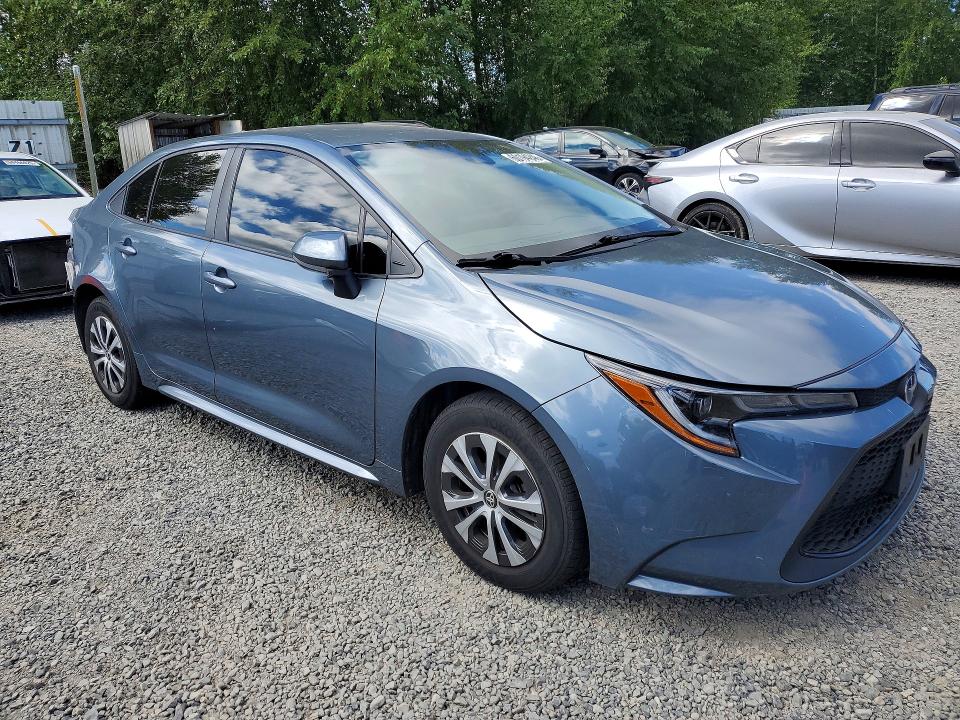 2022 Toyota Corolla VIN JTDEAMDE4N3004400 COPART salvage auction — REAR END, WA - BILL OF SALE, sold $2,000 on 2026-07-27 (photo 4)