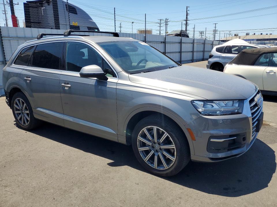 2017 Audi Q7 VIN WA1LAAF74HD046479 COPART salvage auction — REAR END, Ca - Salvage Certificate, sold $6,900 on 2026-07-27 (photo 4)