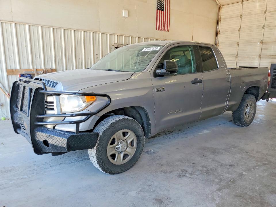 2016 Toyota Tundra VIN 5TFUW5F18GX514340 — COPART salvage auction photo
