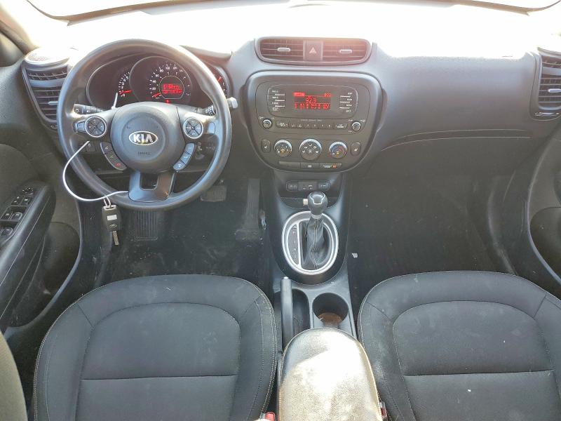 2015 Kia Soul VIN KNDJP3A58F7779885 COPART salvage auction — SIDE, ON - PERMIT NO BRAND - UNFIT, sold $525 on 2026-07-21 (photo 8)