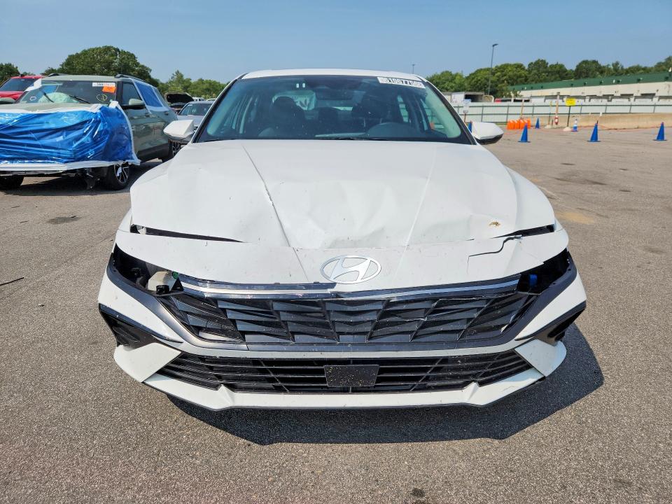 2025 Hyundai Elantra VIN KMHLP4DG9SU028989 COPART salvage auction — FRONT END, Oh - Certificate Of Title, sold $13,900 on 2026-07-20 (photo 5)