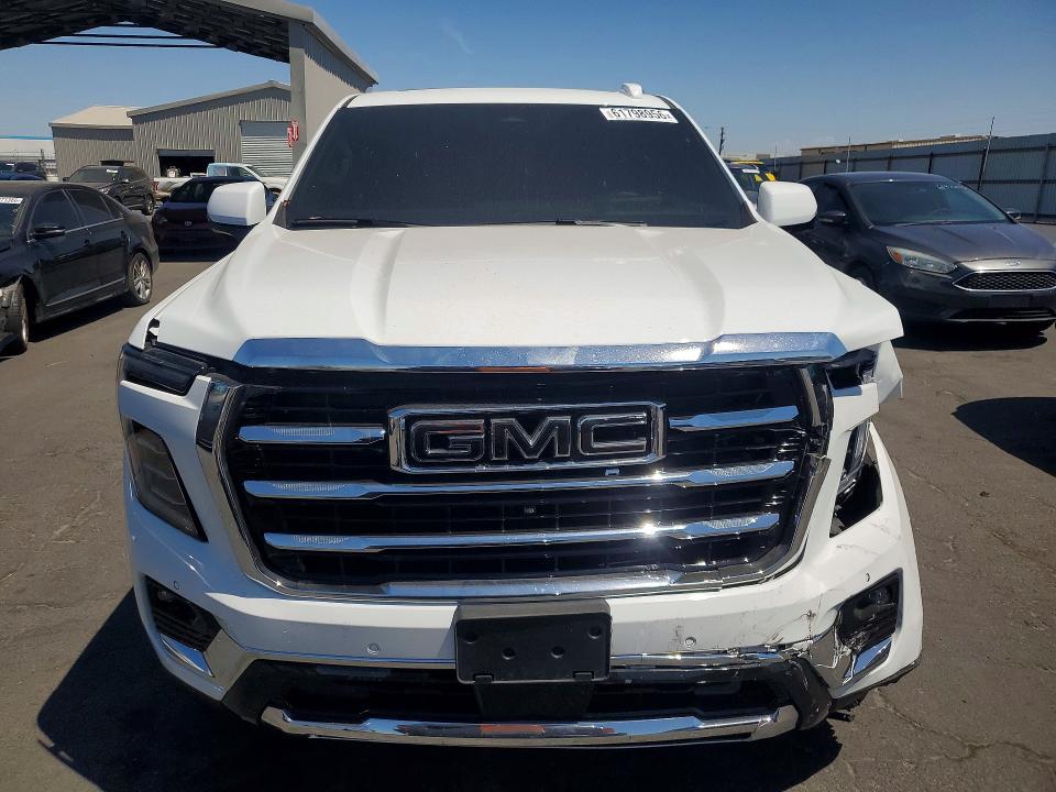 2026 Gmc Yukon VIN 1GKS2BK84TR101726 COPART salvage auction — FRONT END, CA, sold $38,500 on 2026-10-15 (photo 5)