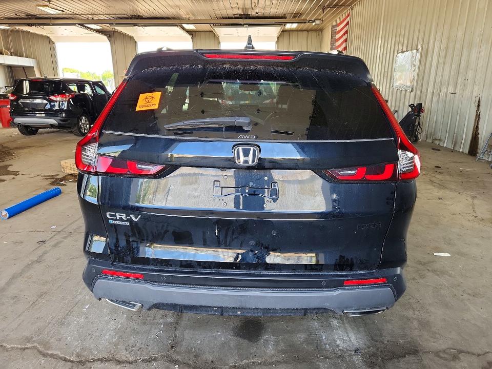 2025 Honda Cr-v VIN 7FARS6H8XSE076039 COPART salvage auction — VANDALISM, Az - Cert Of Title - Salvage, sold $425 on 2026-07-27 (photo 6)