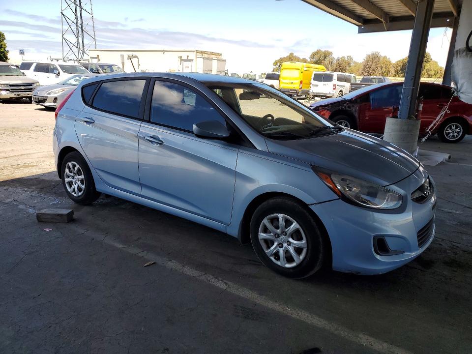 2014 Hyundai Accent VIN KMHCT5AE0EU164548 COPART salvage auction — VANDALISM, Ca - Salvage Certificate, sold $2,250 on 2026-07-14 (photo 4)