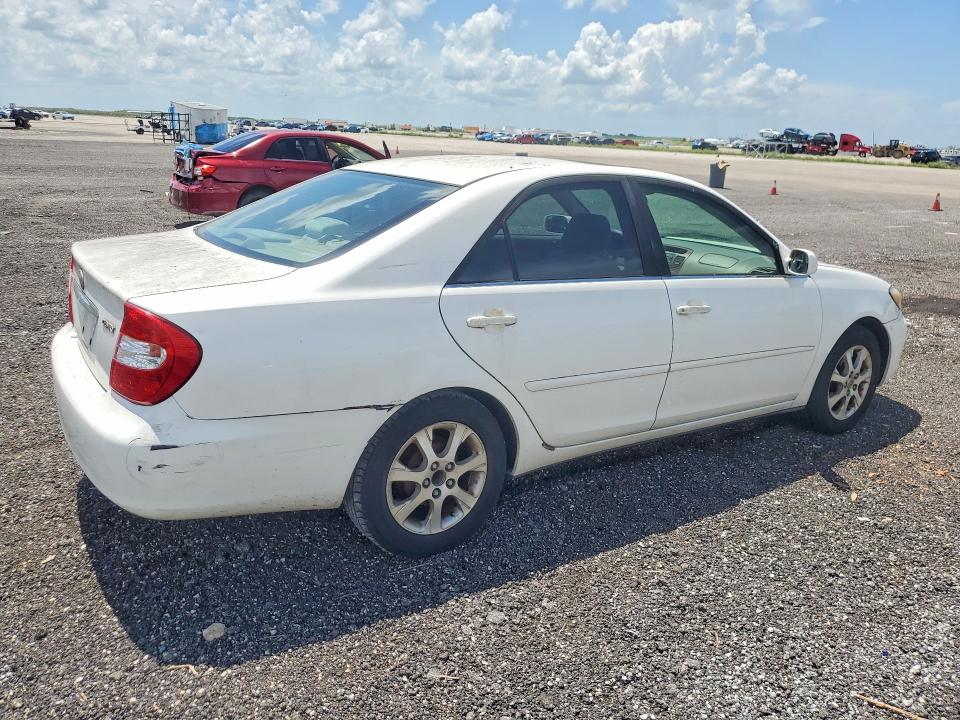 2004 Toyota Camry VIN JTDBE30K140254187 COPART salvage auction — FRONT END, FL - CERT OF TITLE SLVG REBUILDABLE, sold $475 on 2026-07-20 (photo 3)
