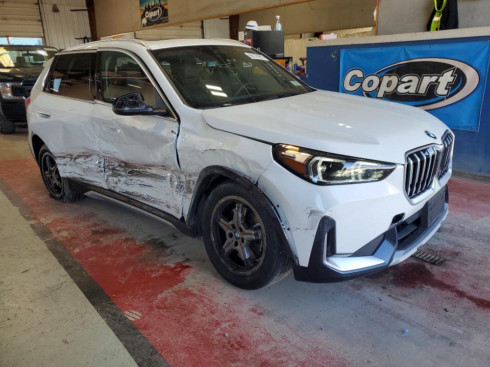 2025 BMW X1 VIN WBX73EF07S5140727 COPART salvage auction — SIDE, Ny - Mv-907A Salvage Certificate, sold $12,800 on 2026-08-03 (photo 4)