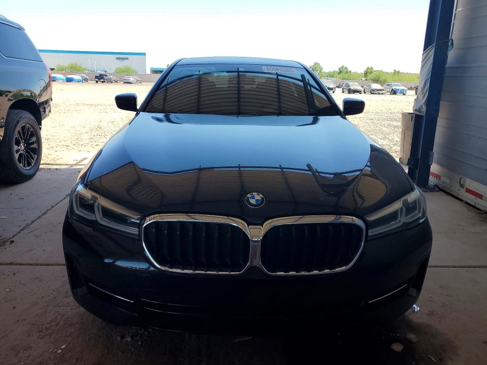 2022 BMW 5er VIN WBA13BJ05NWX75644 COPART salvage auction — REAR END, Az - Cert Of Title - Salvage, sold $16,500 on 2026-08-04 (photo 5)
