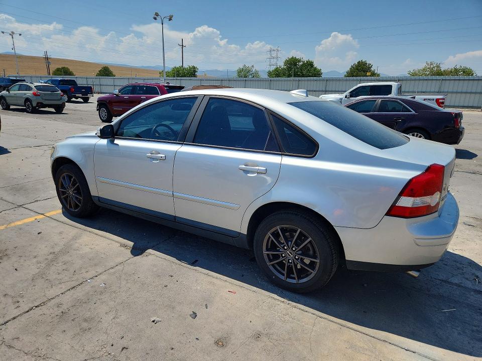 2007 Volvo S40 VIN YV1MH682372287782 COPART salvage auction — HAIL, Co - Cert Of Title-Rebuilt Salvage, sold $325 on 2026-08-17 (photo 2)