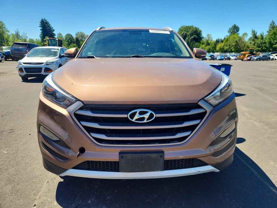 2016 Hyundai Tucson VIN KM8J3CA20GU188837 COPART salvage auction — MECHANICAL, Wa - Non Public Clean Title, sold $925 on 2026-07-29 (photo 5)