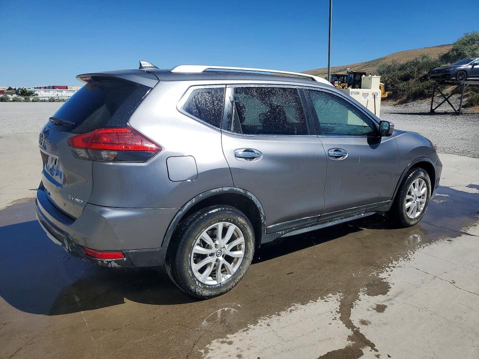 2017 Nissan Rogue VIN KNMAT2MV8HP541961 COPART salvage auction — MINOR DENT/SCRATCHES, Nv - Certificate Of Title, sold $4,000 on 2026-07-30 (photo 3)
