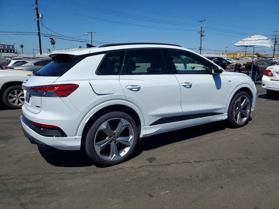 2024 Audi Q4 e-tron VIN WA1LUBFZ1RP084606 COPART salvage auction — FRONT END, Ca - Salvage Certificate, sold $17,400 on 2026-07-22 (photo 3)