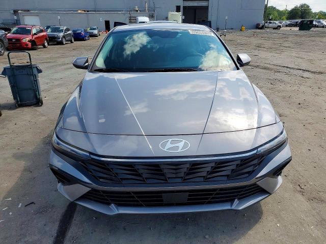 2025 Hyundai Elantra VIN KMHLS4DG4SU017297 COPART salvage auction — REAR END, Sc - Dealer Only Non-Repairable (P), sold $3,650 on 2026-07-13 (photo 5)